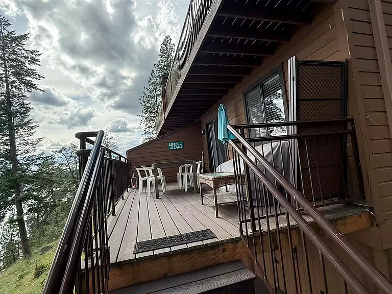 18126 E Duwamish Dr #18 — Photo 8