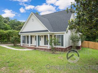 8701 Diberville Dr W, Mobile, AL 36695