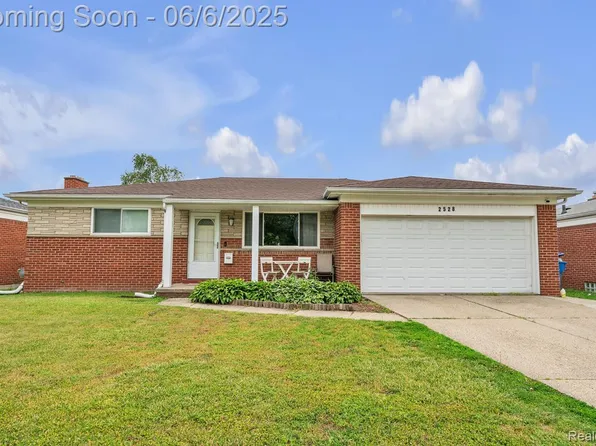 2528 Geoffry Dr, Warren, MI 48092