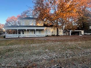 3rd image of 124 Panola Ave