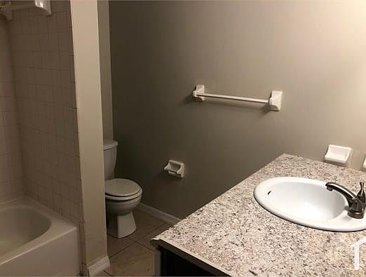 3rd image of 1450 S Palmetto Ave APT 207