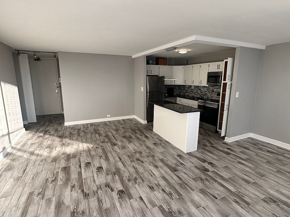 1st image of 4800 S Chicago Beach Dr #1504