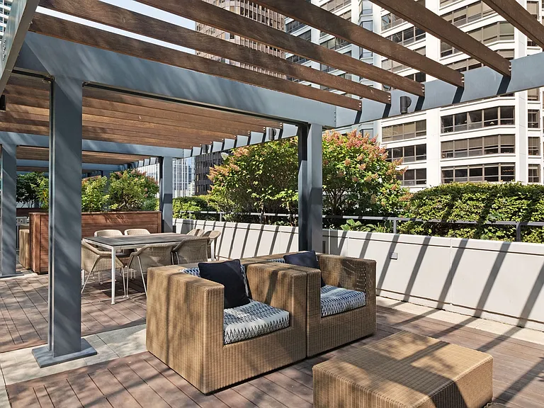 Outdoor Lounge