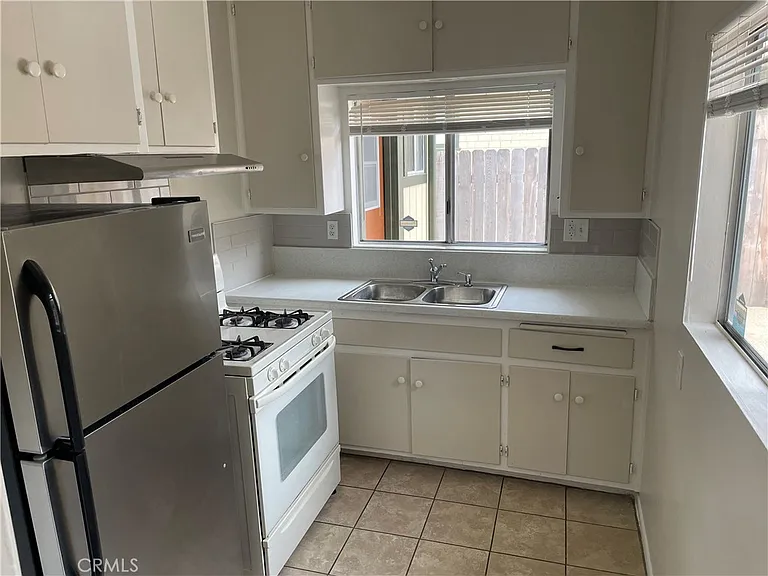 518 King St #1/2 — Photo 14