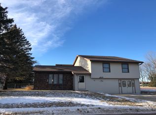 1510 Southview Ct, Fairmont, MN 56031