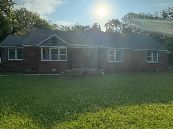 412 S Somerville St, Somerville, TN 38068