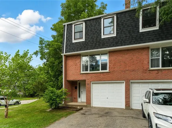 100 Bluevale St N #25, Waterloo, ON N2J 4M9