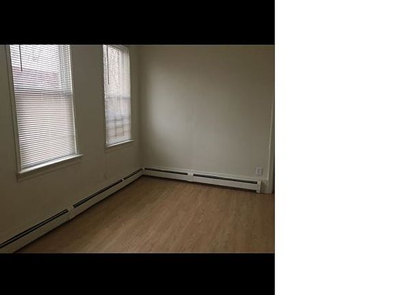 5th image of 52 Shanley Ave #1