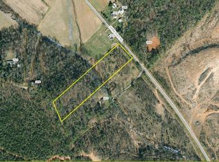 5165 Johns River Rd, Morganton, NC 28655