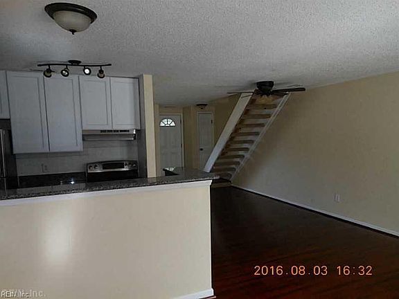 3rd image of 191 Thalia Trace Dr