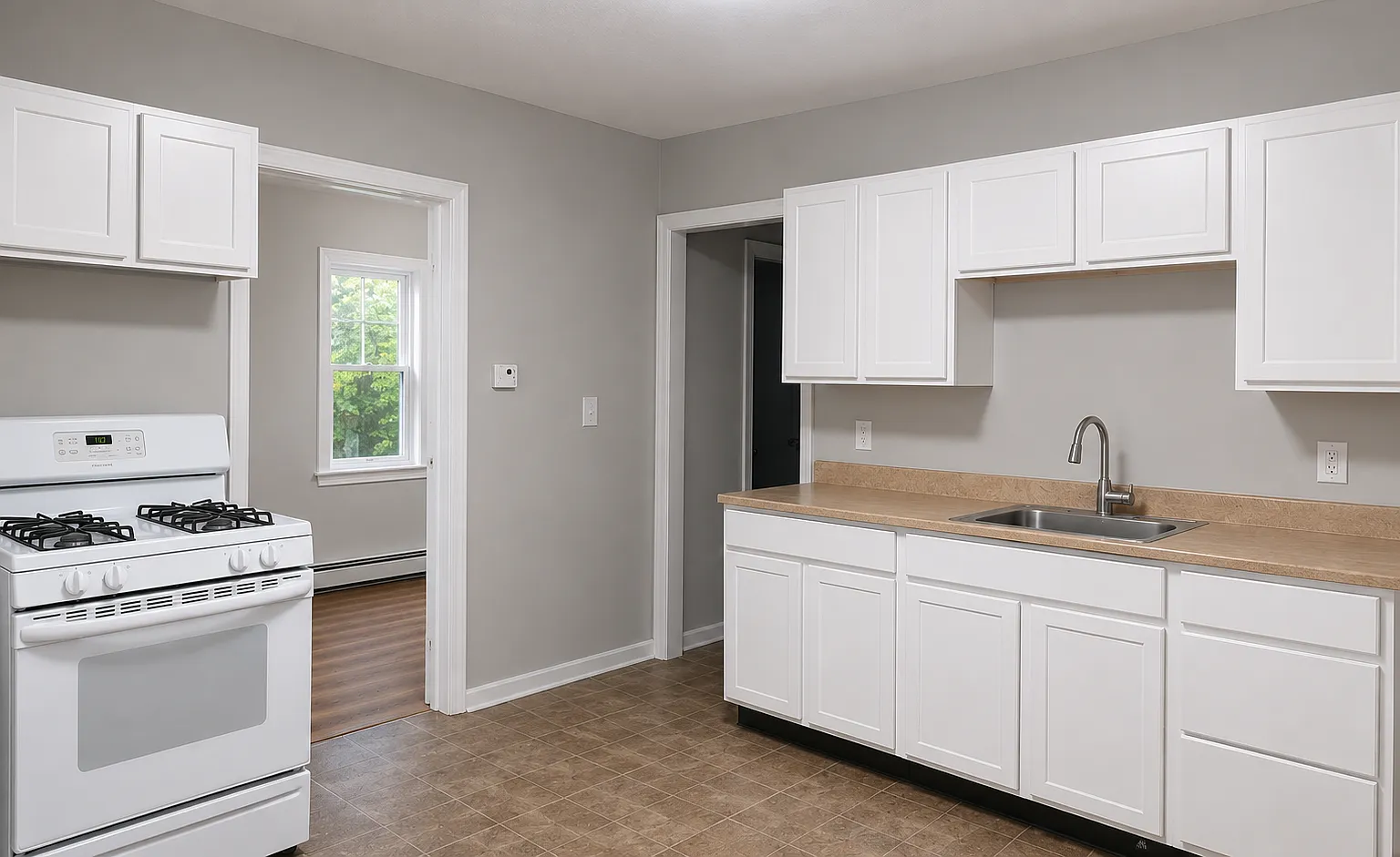 3 bed, 1128 sqft, $1,950 — Photo 3