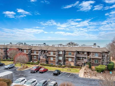 105 Foxhill Drive #105, Calverton, NY, 11933