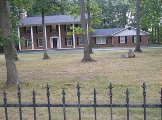 9009 Rosaryville Rd, Upper Marlboro, MD 20772