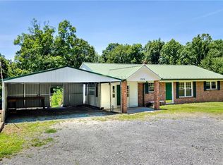 259 Fleet Darr Rd, Thomasville, NC 27360