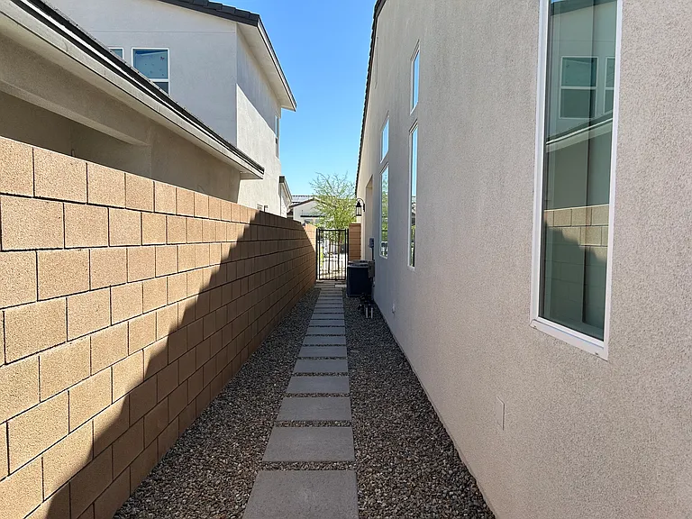 75151 Tubman St — Photo 42