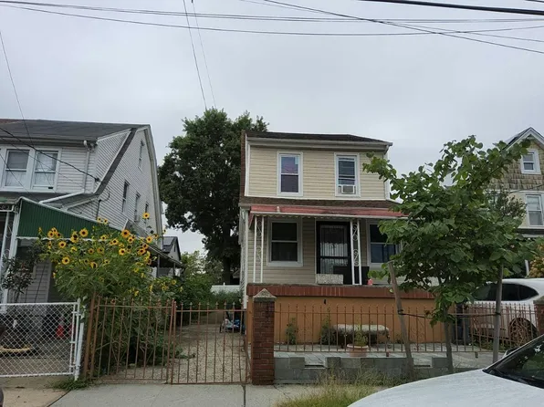 21834 104th Ave, Queens Village, NY 11429