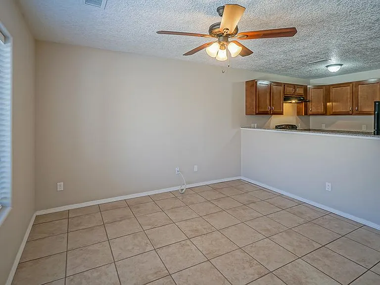 Living Room 3-Bedroom 2-Bathroom Townhome | Coronado Townhomes