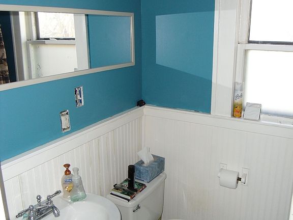 Upstairs Bathroom