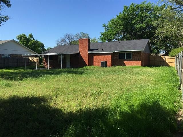 2nd image of 6917 Winifred Dr