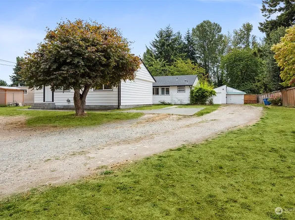 1805 S 268th Street, Des Moines, WA 98198