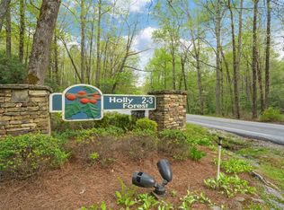 44 Holly Rd, Sapphire, NC 28774