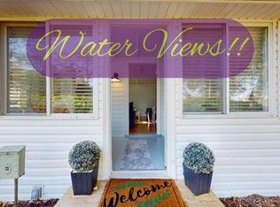 11951 Neale Sound Dr, Cobb Island, MD 20625