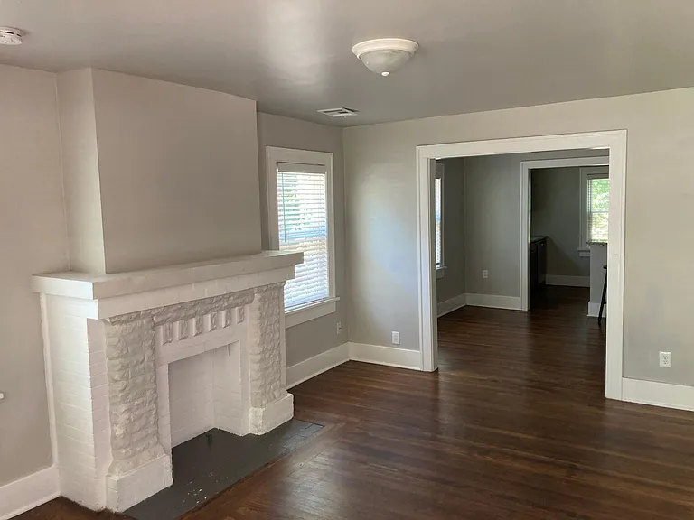 1159 N Boston Ave — Photo 4