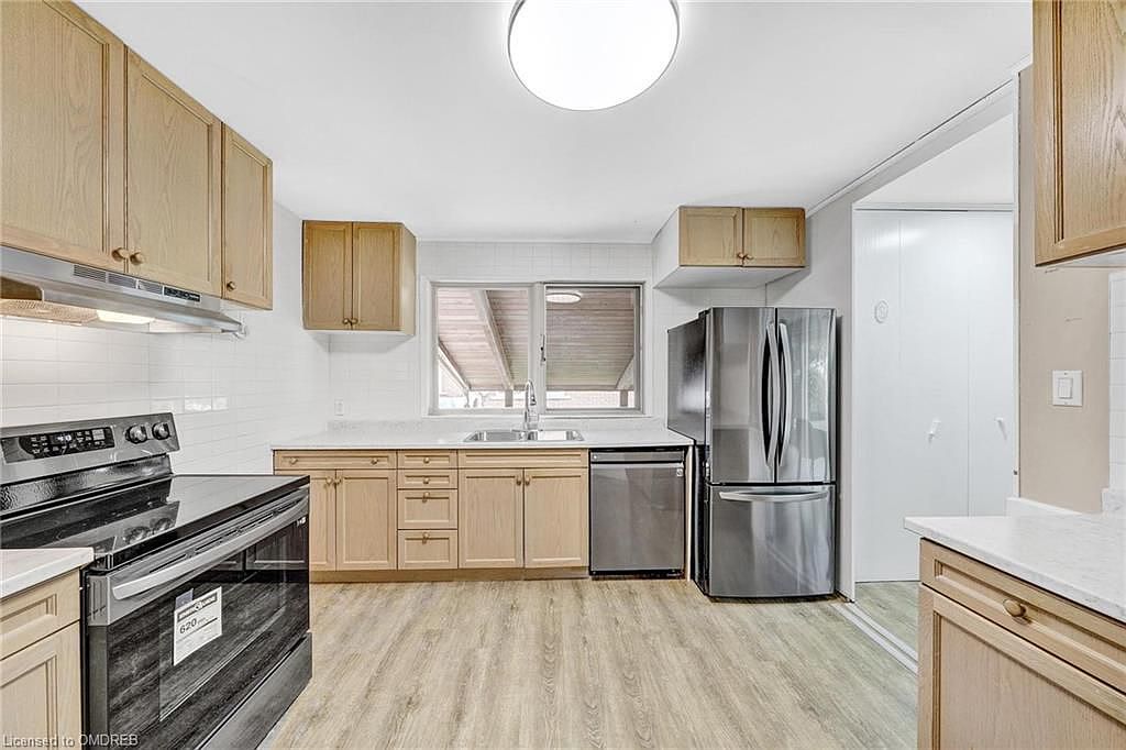 87 Ruskview Rd, Kitchener, ON N2M 4S1 Zillow