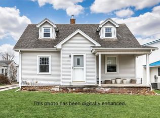 316 2nd St, Atkins, IA 52206