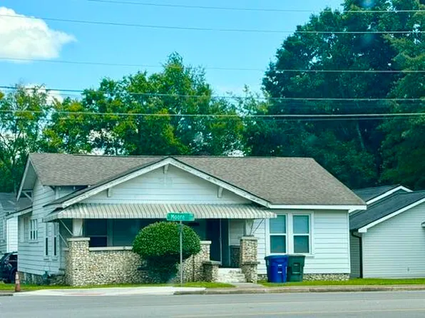 300 S Moore Rd, Chattanooga, TN 37411