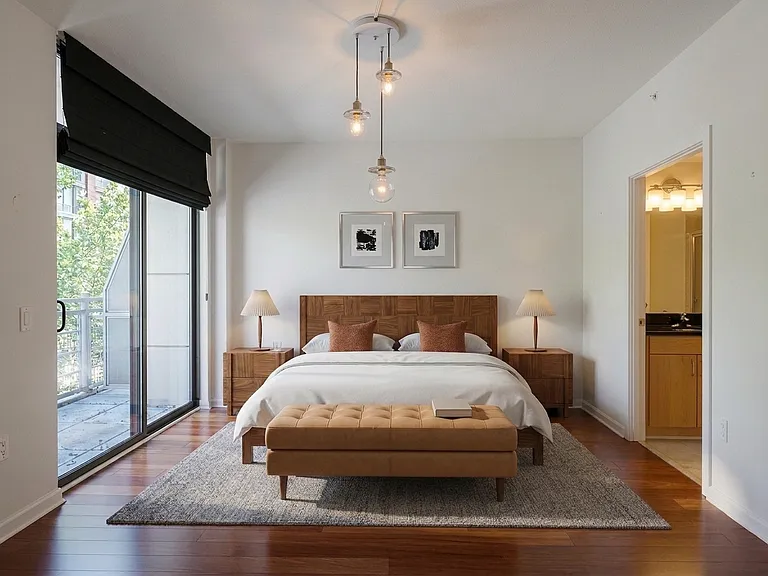 440 L St NW #305 — Photo 9