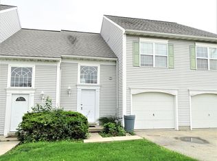 406 Parklawn Ct, Lancaster, PA 17601