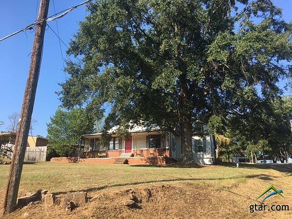 4th image of 213 Hanes Blvd