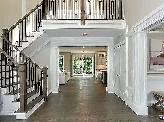 Entry Foyer