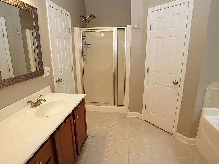 147 Moonstone Ct — Photo 31