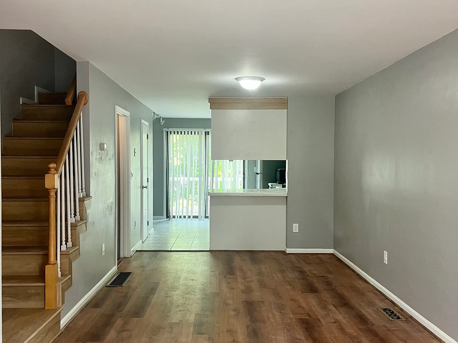 222 Fox Hollow Way — Photo 2