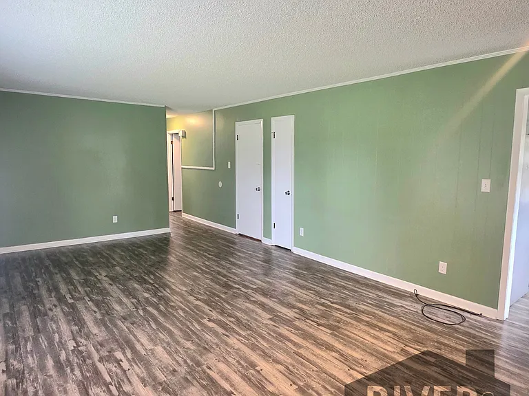 1233 Ridge Dr — Photo 11