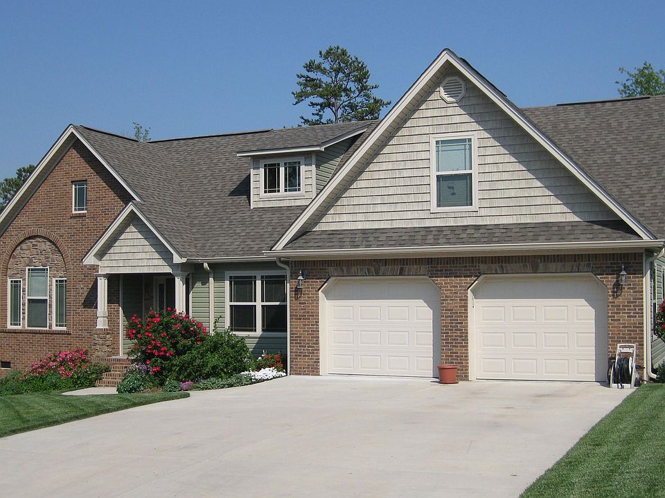 1st image of 160 Durance Dr