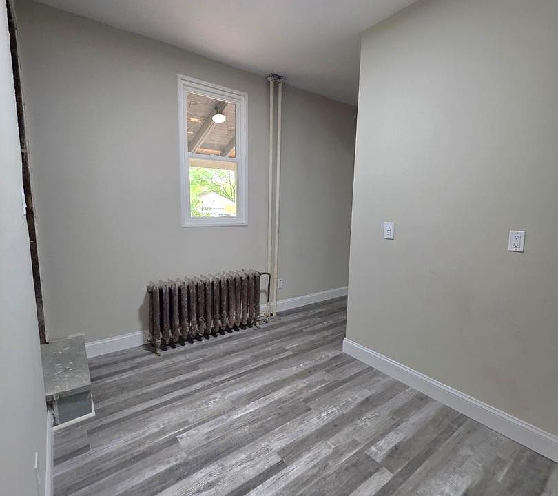2nd image of 619 Stuyvesant Ave