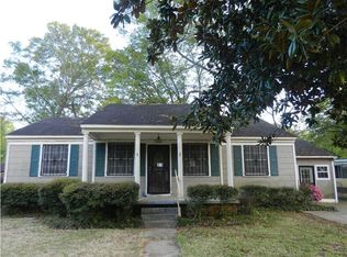 543 Robinhood Rd, Jackson, MS 39206