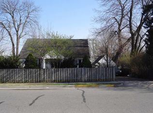 4007 Chestnut St, Fairfax, VA 22030
