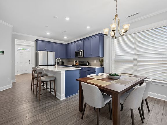 3rd image of 333 Marbella Grove Ct