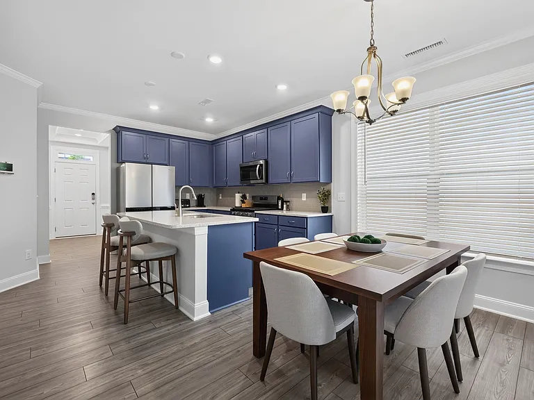 333 Marbella Grove Ct — Photo 3