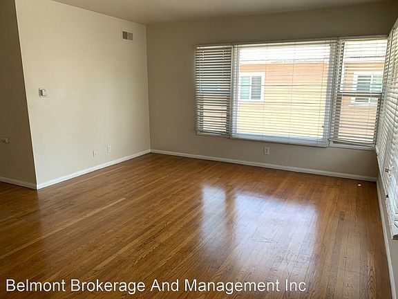 3rd image of 30 N Alboni Pl APT 3