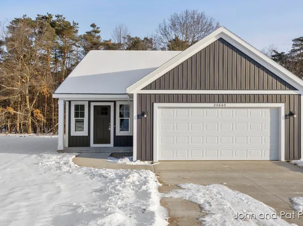 20660 Rolling Hills Ln, Big Rapids, MI 49307