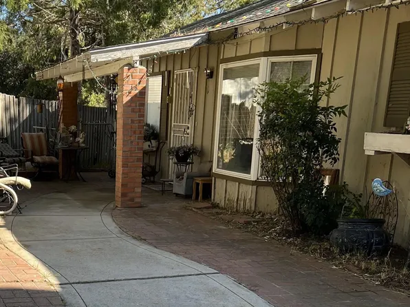 1856 Whispering Pines Dr, Julian, CA 92036