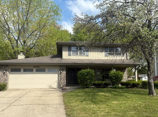 908 Caprice Dr, Shorewood, IL 60404