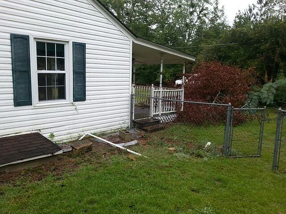 5th image of 229 S Green St