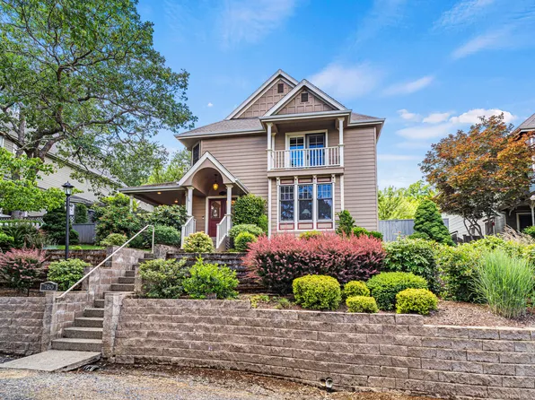 780 Laurel Ln, Jacksonville, OR 97530
