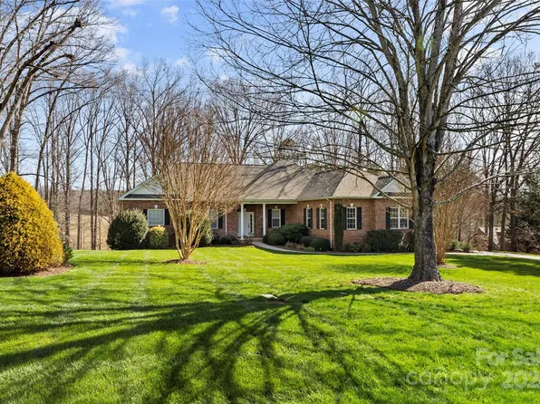 459 Wood Hollow Rd, Taylorsville, NC 28681